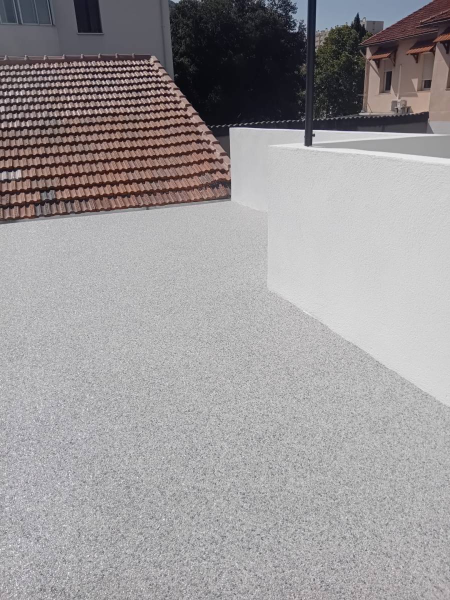 Revêtement en tapis de marbre d'une terrasse 