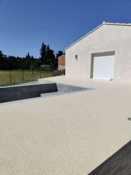 Rénovation d'un contour de piscine