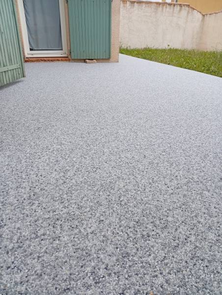 Rénovation d'une terrasse en tapis de marbre